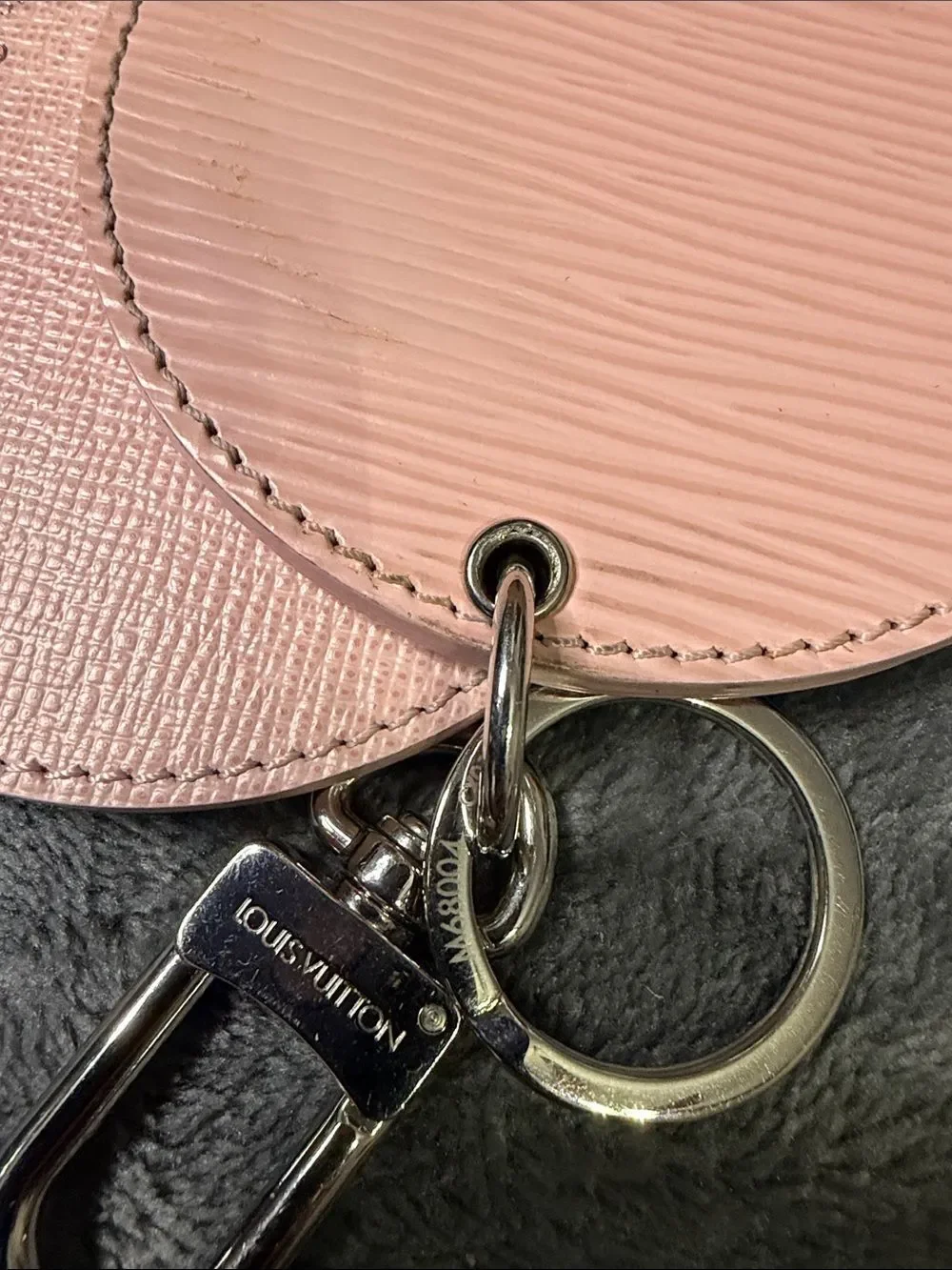 Louis Vuitton Light Pink Epi Leather Round Mirror Bag Charm/Key Holder